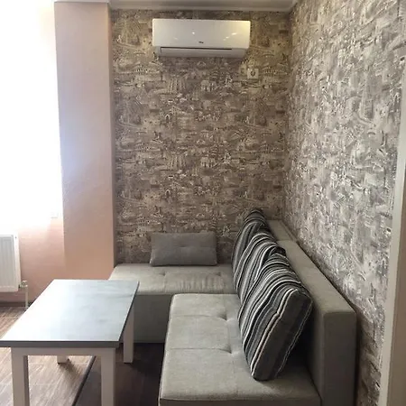 Vip Apartment On Shishkarevskaya Sumy Exterior photo